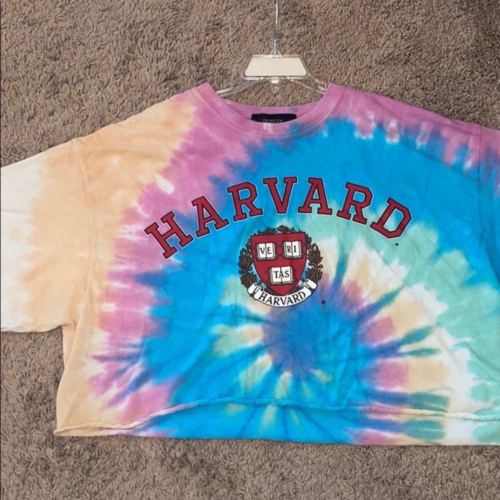 Cropped rainbow tie dye tee